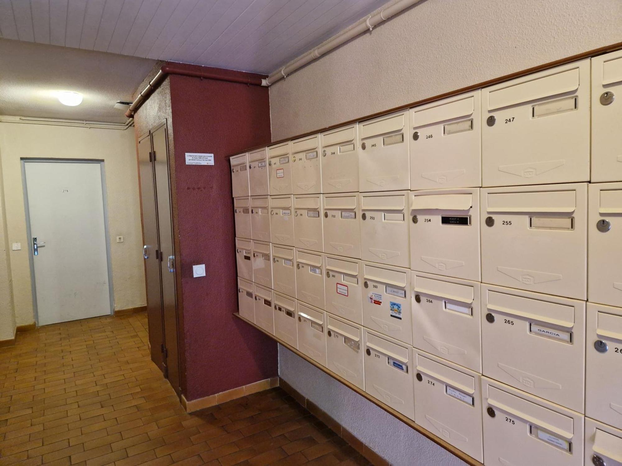 Appartement Amelie Les Bains Au Pied Des Thermes Exterior photo