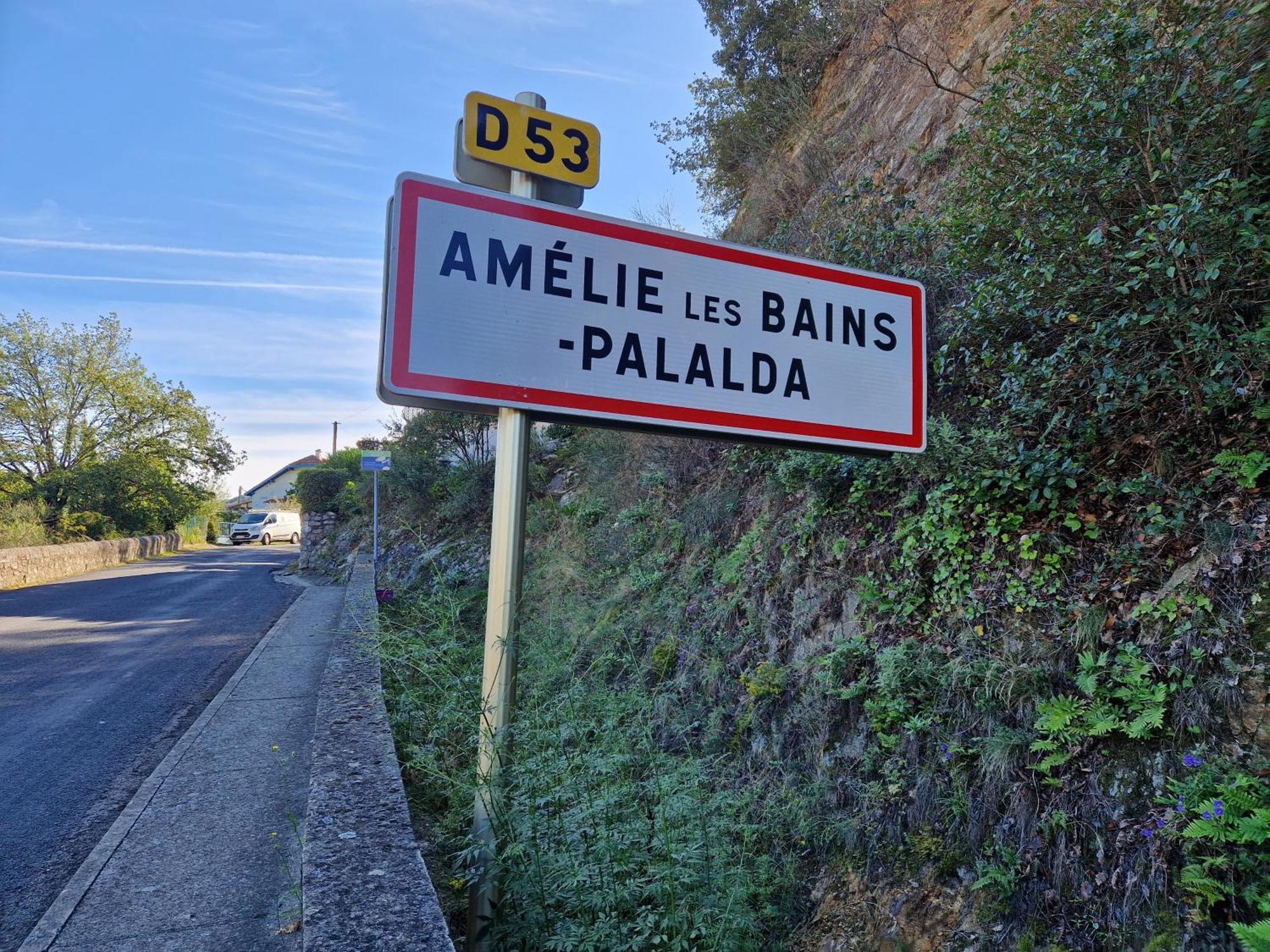 Appartement Amelie Les Bains Au Pied Des Thermes Exterior photo