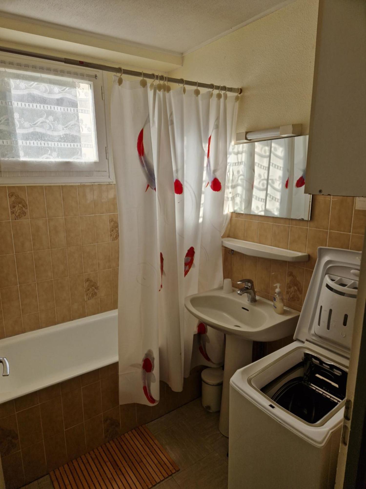 Appartement Amelie Les Bains Au Pied Des Thermes Exterior photo